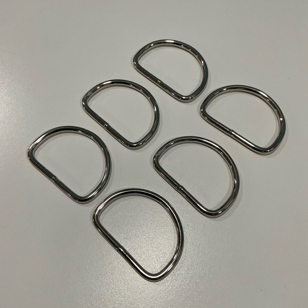 Large D Rings
